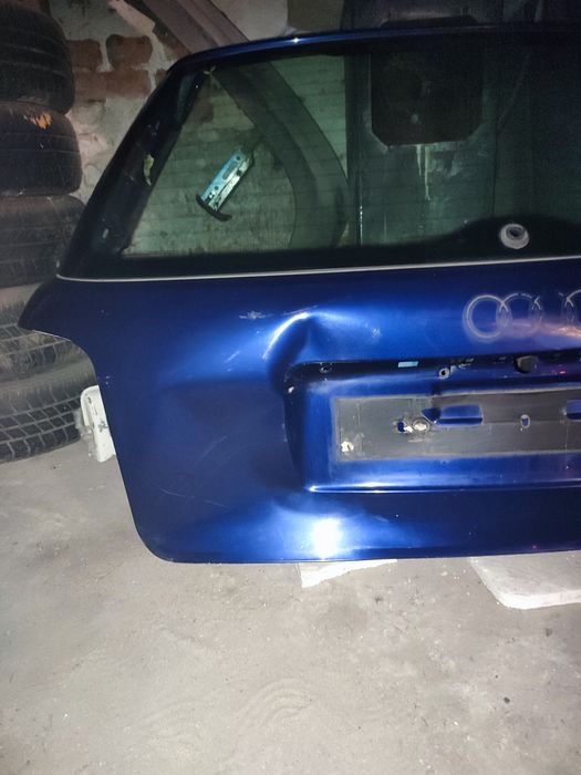 Klapa tylna tył Audi a4 B5