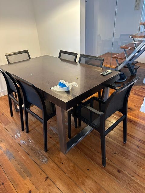 mesa extensível e 6 cadeiras
