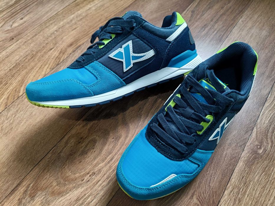 Кросівки кроссовки Xtep