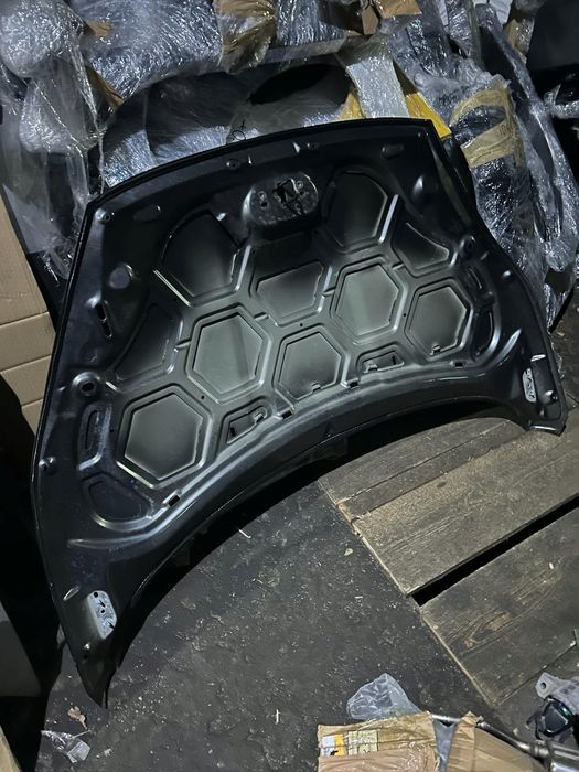 Ford fiesta mk7 lift 2012-17 rok maska pokrywa