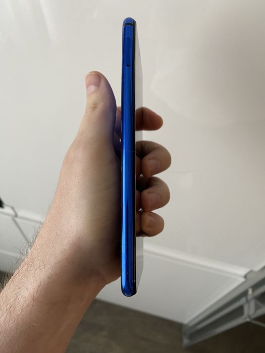 Телефон Huwei P Smart +