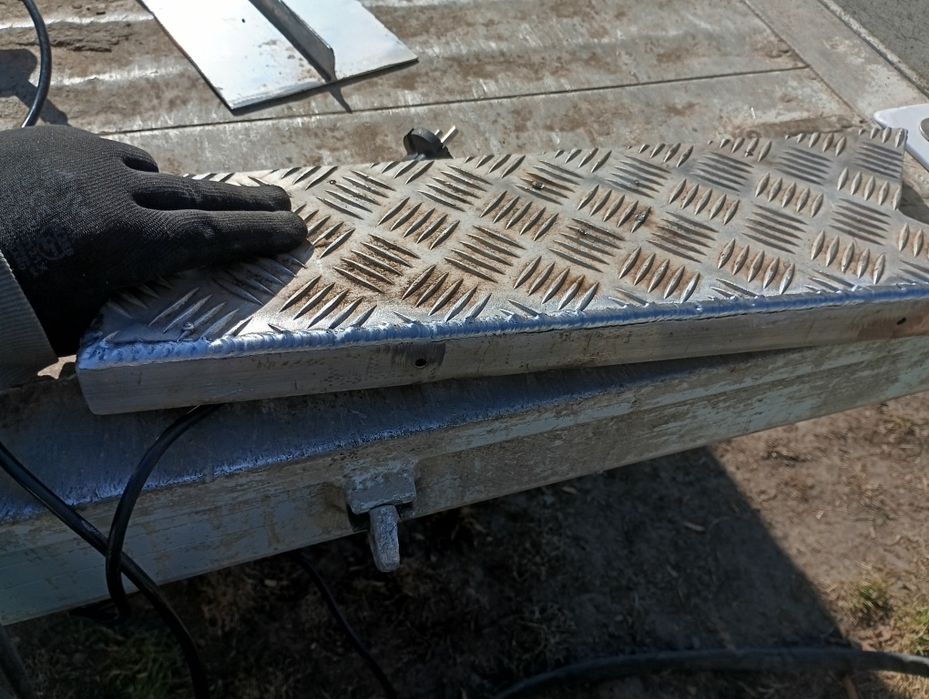 Usługi ślusarskie, toczenie, frezowanie,  Spawanie aluminium, kwasówki