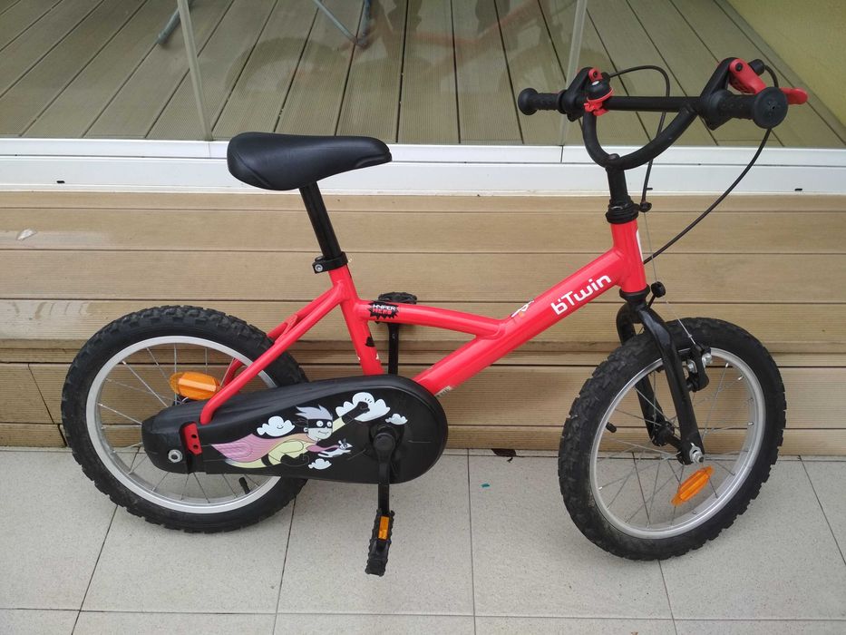 Bicicleta B'Twin Hyper Hero para criança
