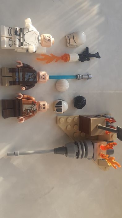 Фігурки лего ...