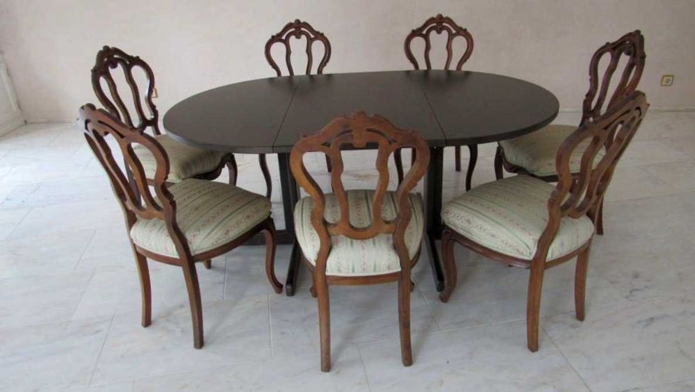 Rozkładany solidny okrągły stół vintage marki Thonet