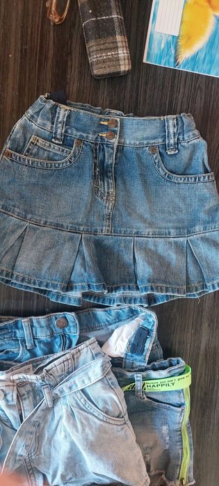 Продам речі,в ідеальному стані .90% речей це джинс.Розміри з 128по140