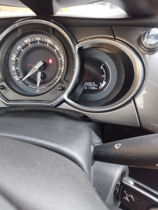 Citroen Ds3    1.6 THP 156 CV  sport chic cabrio