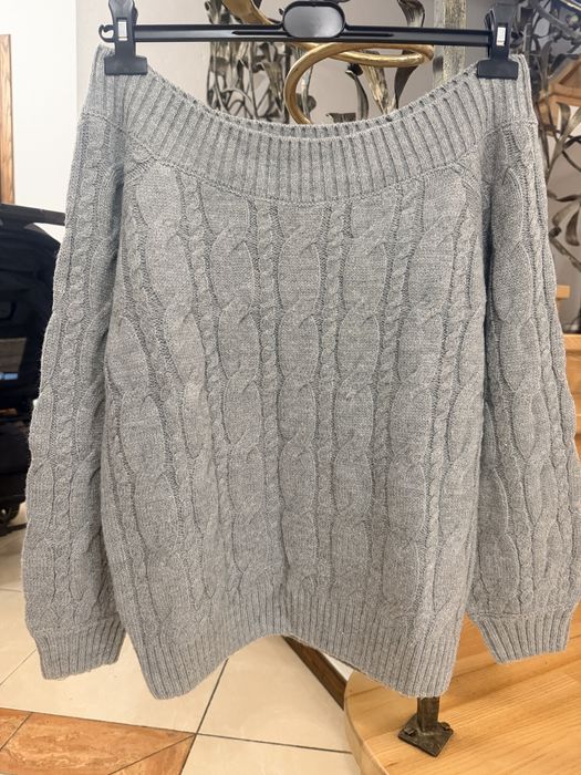 Sweter MOHITO, r. M, z błyszczącą nitką