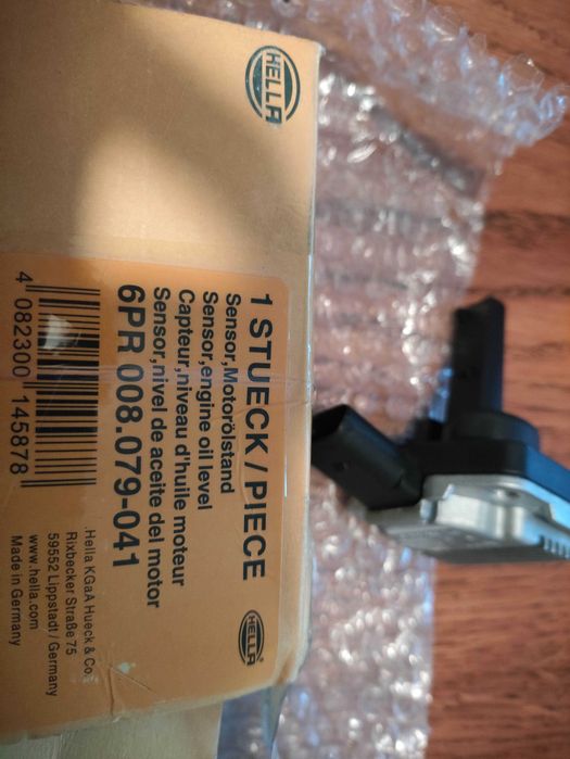 Czujnik poziomu oleju audi A6 C6