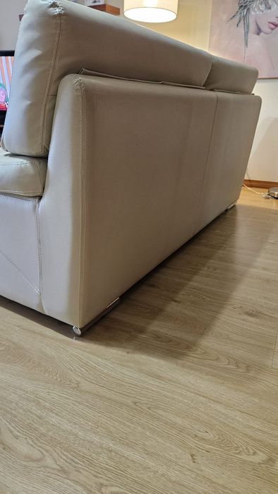 Vendo sofá usado em bom estado