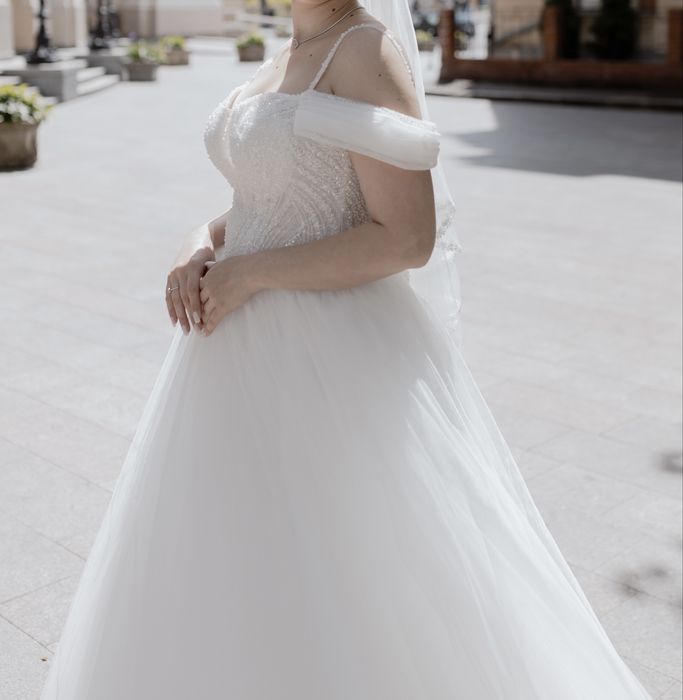 Свадебное платье, Весільна сукня