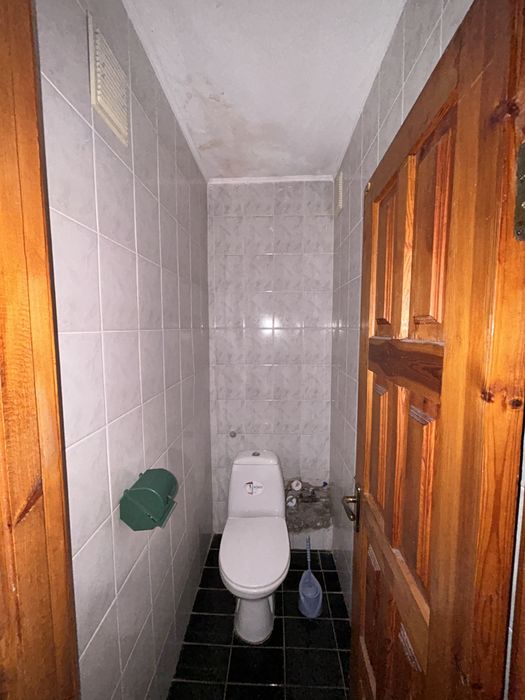 ВЕЛИКА 3 кім. квартира у тихому районі Д