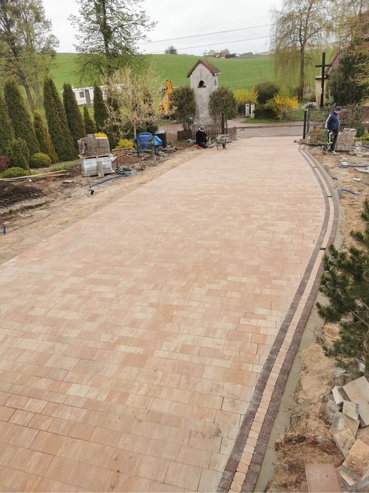 Usługi koparko-ładowarką, Usługi budowlane SSO, Szamba, Polbruki