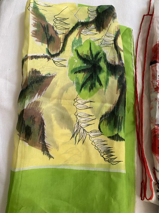 Платок 100% шелк новый очень красивый
