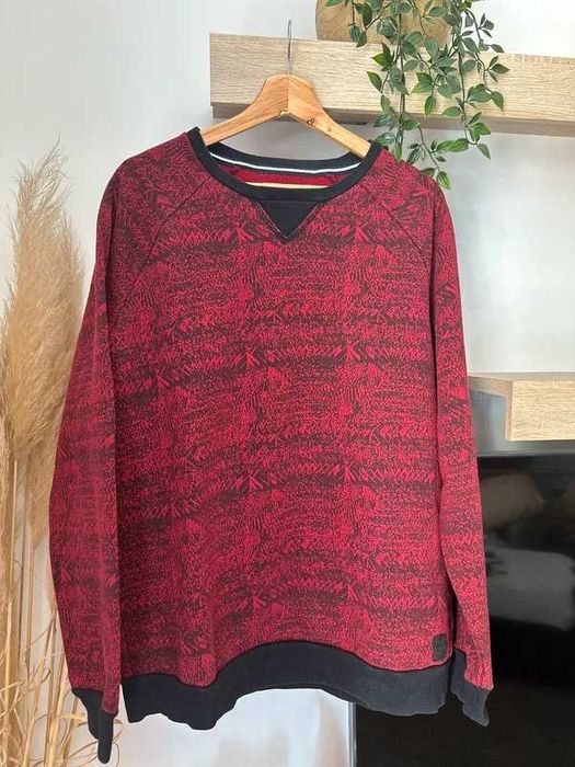 Sweater Anerkjendt – L – Bom Estado
