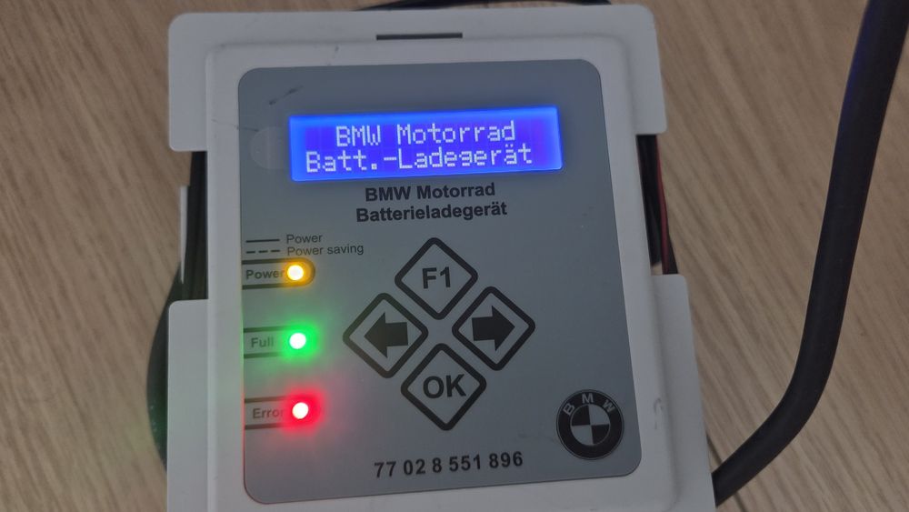 BMW Motorrad Ładowarka Akumulatorów do motocykli - OKAZJA !