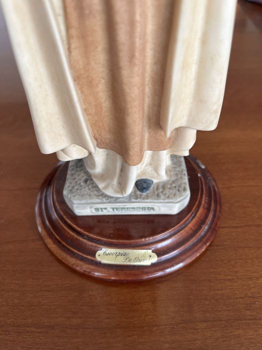 Estatua de St. Teresinha, 30 cm, Marfinite (excelente estado)
