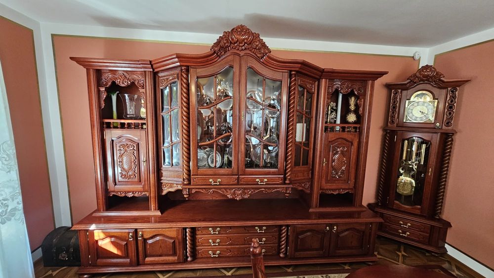 Stylowe meble + zegar stojący – lite drewno, stan idealny