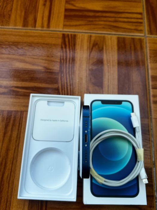 iPhone 12 128 Gb - Caixa original + Carregador