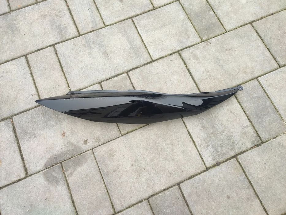 Zadupek, ogon prawy, owiewka tył prawa Suzuki SV650 16-