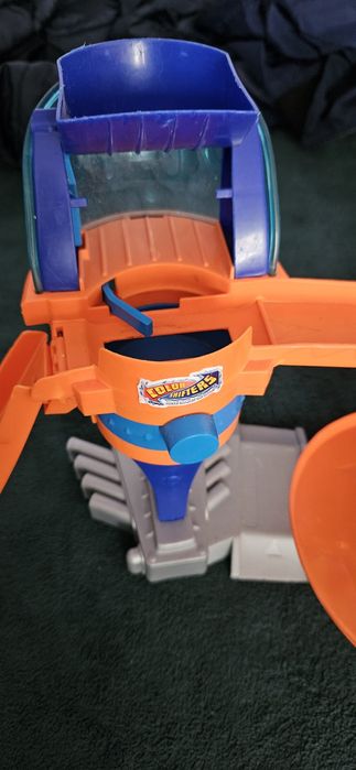 Sprzedam autka hotwheels