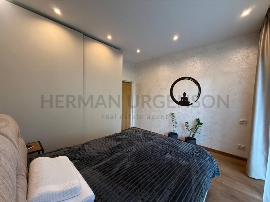 Продаж 2к квартири 64 м.кв / вул. Кошицька, Центр