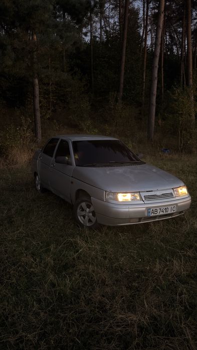 Продам ваз 2110