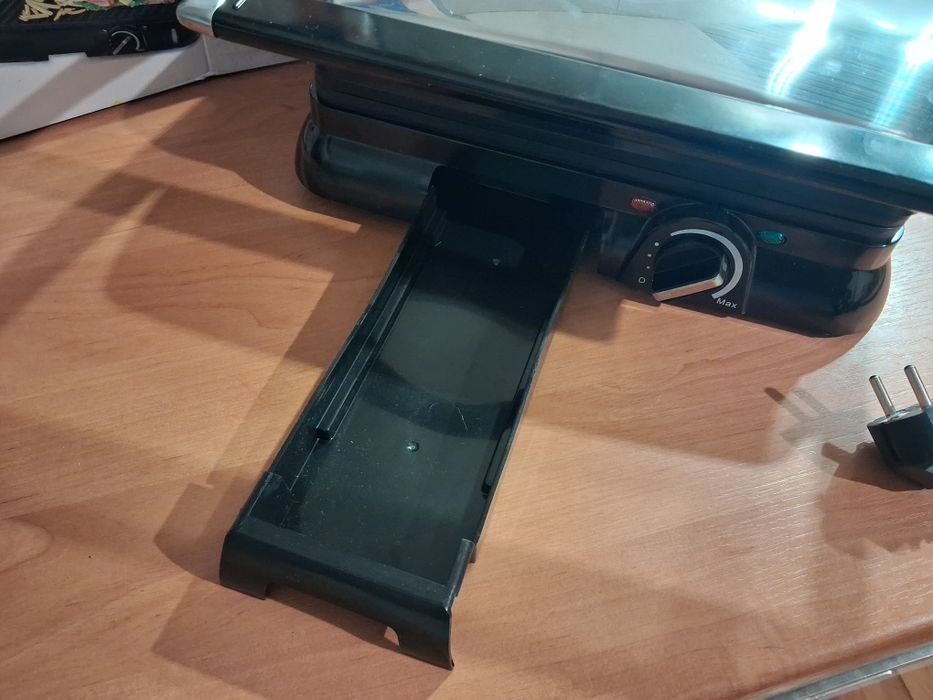 Wielofunkcyjny grill elektryczny Aigostar – 4 w 1 do mięsa i panini