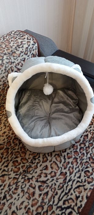 Домик для кошки...