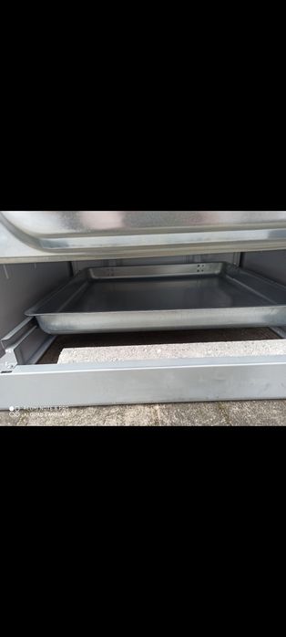 Kuchenka elektryczna z plytą ceramiczną