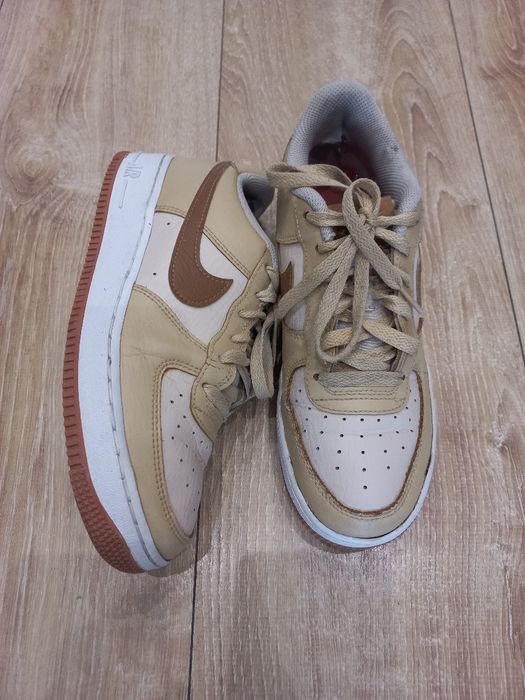 Buty Nike Air Force 1 LV8 38.5cm