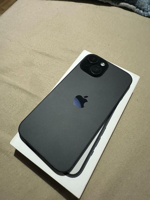 Iphone 15 256gb 82%bateria