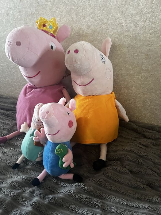 Свинки Пепи різні