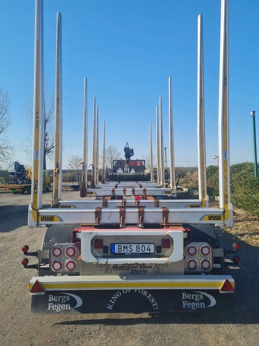 Przyczepa 4 osiowa do lasu drewna kłonice zaczepy