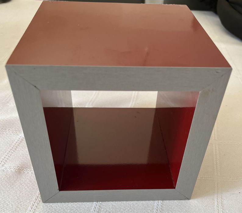 Vendo 4 cubos completamente novos