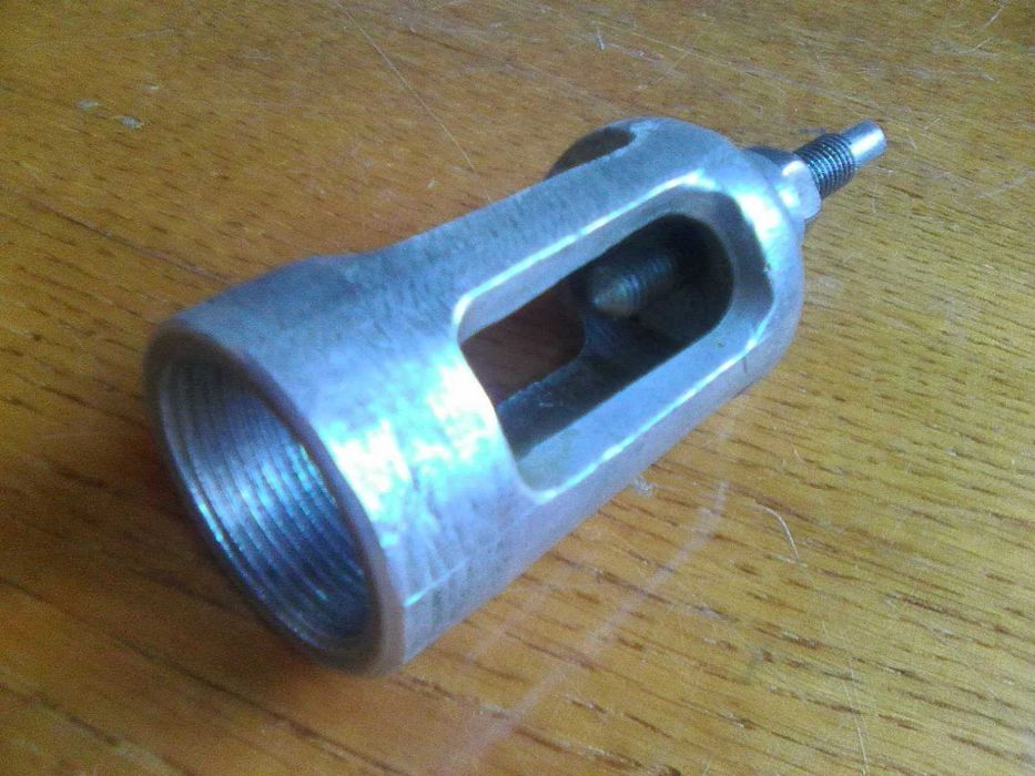 Продам алюмінієвий знімач 38mm .