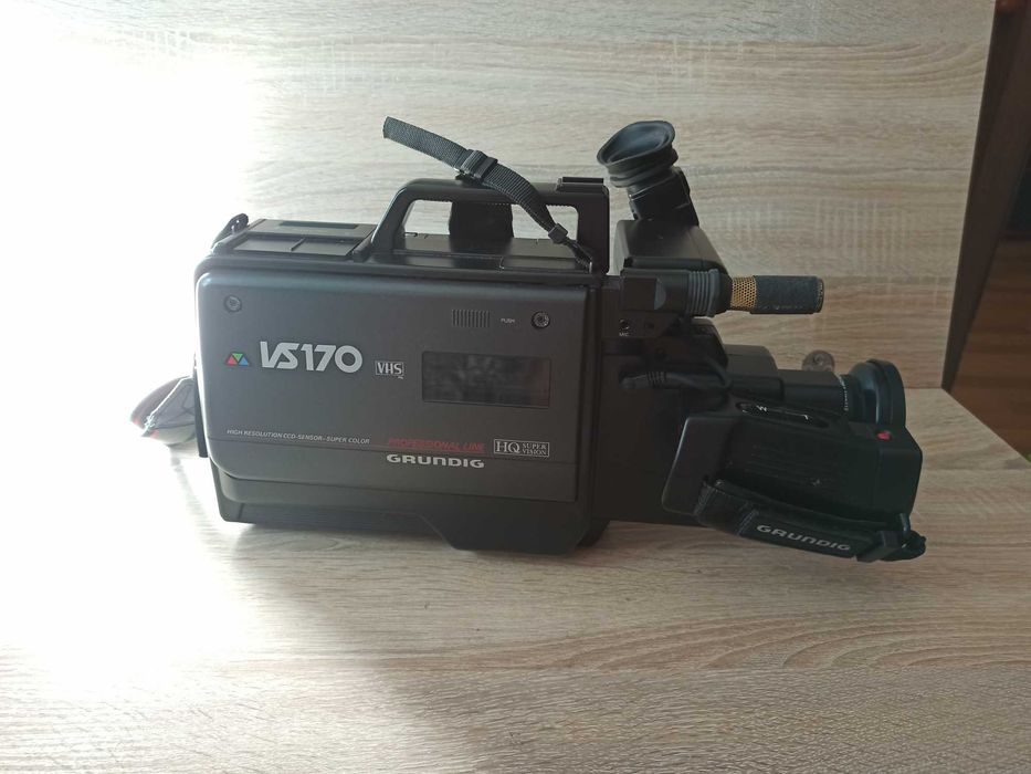Камера Grundig VS 170 ВИНТАЖ НОВА panasonic m7 повний комплект чемодан