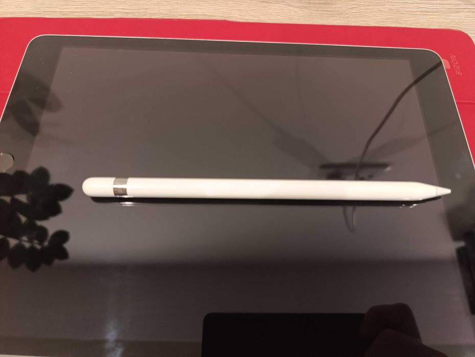 Ipad 9 + Apple pencil 1 gen