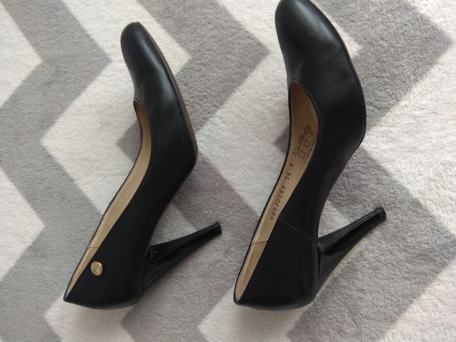 Szpilki czółenka skórzane na obcasie Ryłko 36