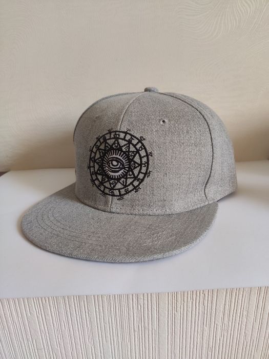 Кепка, бейсболка