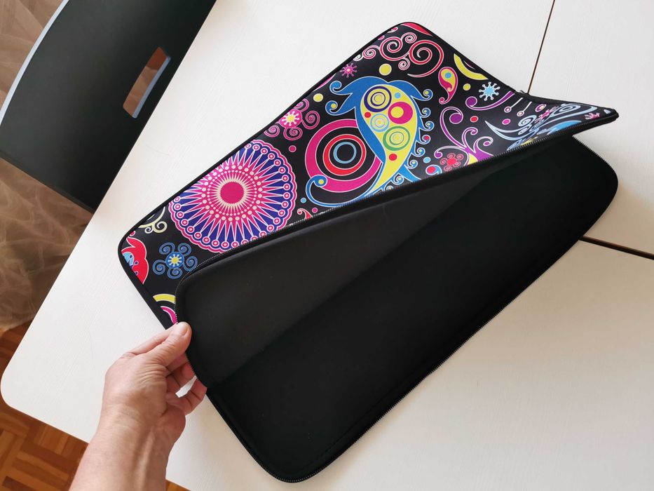 Neoprenowe etui laptop tablet do 17,3 cala