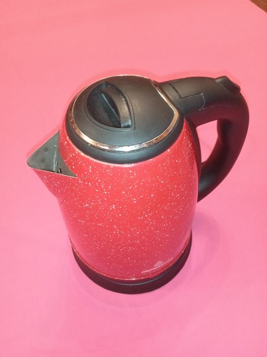 Электрочайник CROWNBERG