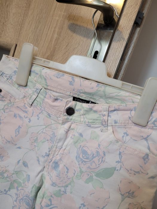 Esmara jasne eleganckie spodnie S