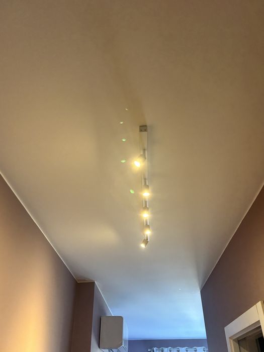 Iluminacao de tecto Projector  como novo