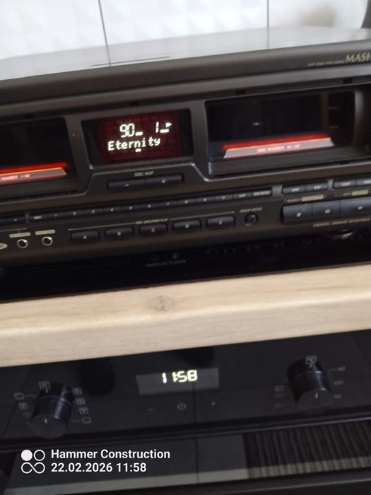 Sprzedam super zmieniarkę Technics sl-mc 410 z pilotem i cd textem
