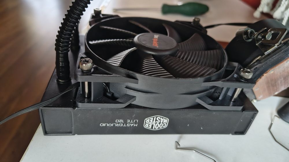 Cooler Master lite 120 wodny