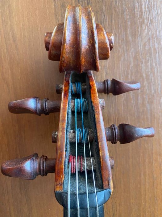 Скрипка,Альт. Робота майстра