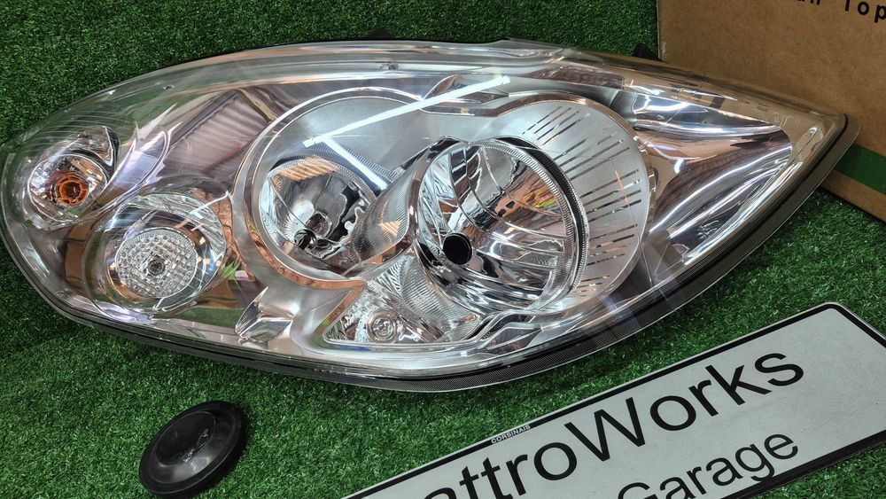 Otica Farol Direito Renault Master / Movano A 1998 a 2010 ref 442-1165R-LD-EM NOVO