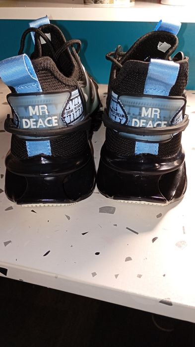 Buty męskie sportowe