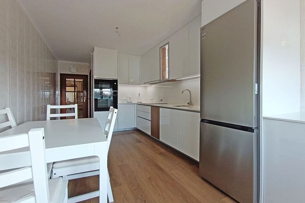 Apartamento T3 Paços de Brandão